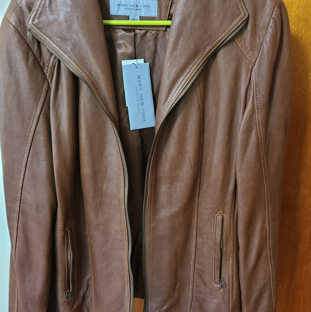 Leather jacket - Picture 2 of 2